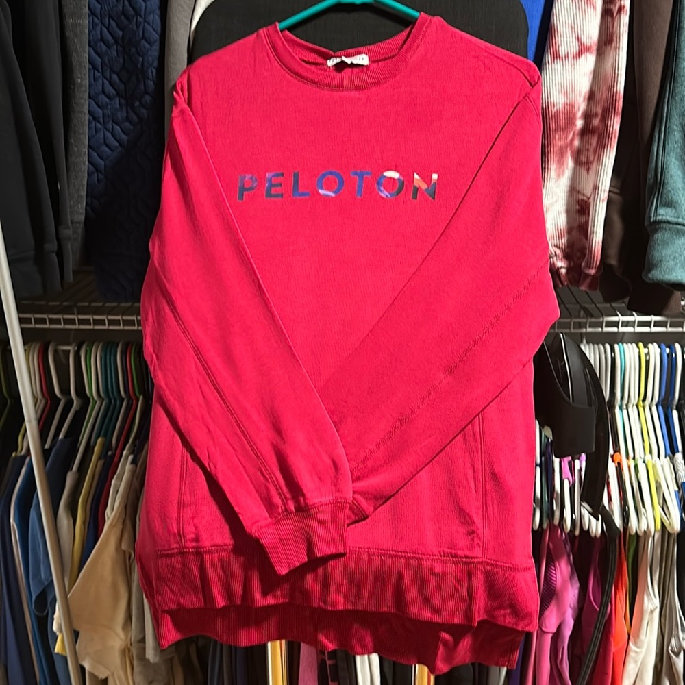 NWT Peloton side split weekender sweatshirt.  Size small.  Red.